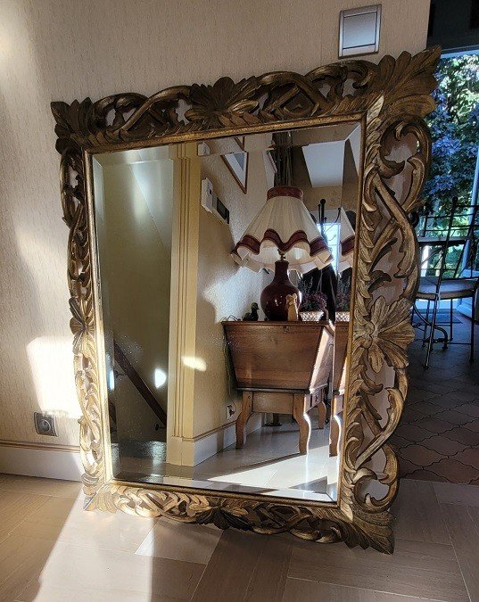 Large Beveled Mirror With Golden Wood Frame-photo-4