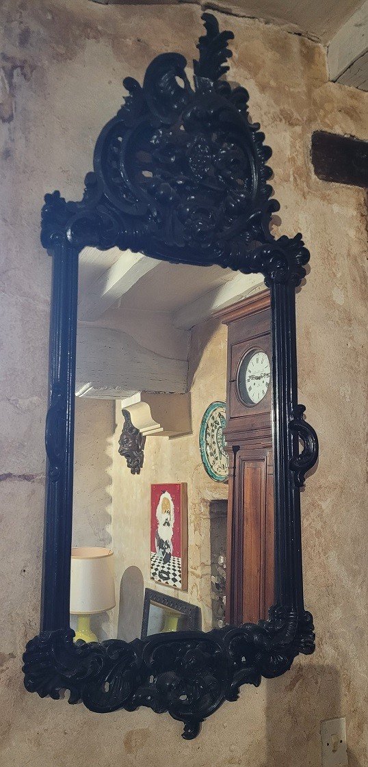 1900s Carved Wood Pediment Mirror