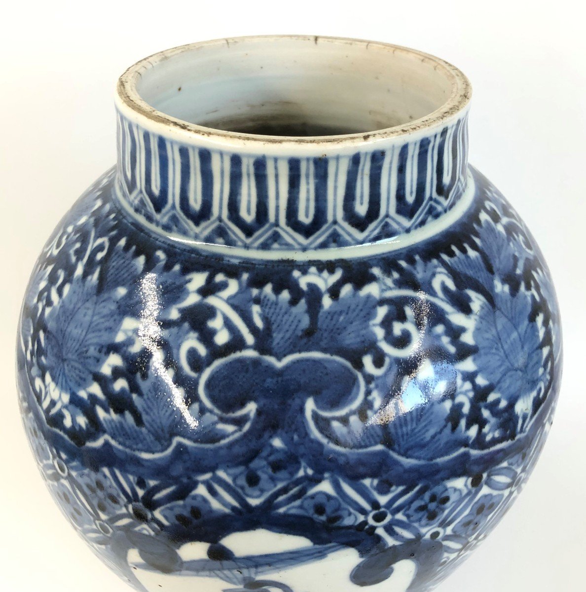 17th C Japanese Arita Blue And White Jar Vase-photo-1