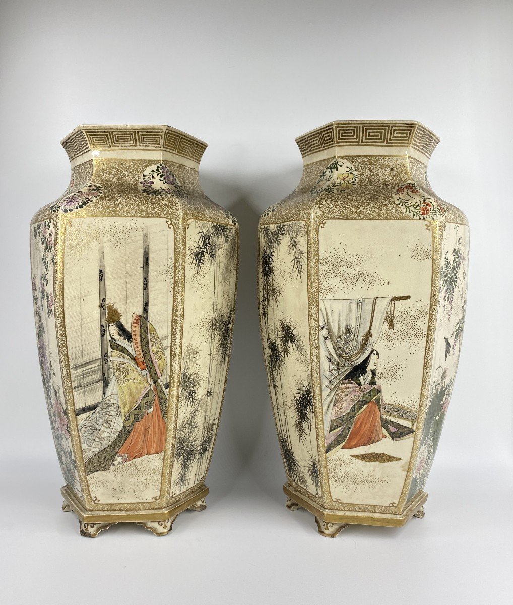 Large Pair Vases Satsuma Japan Signed Kanbundo 大日本煥文堂製