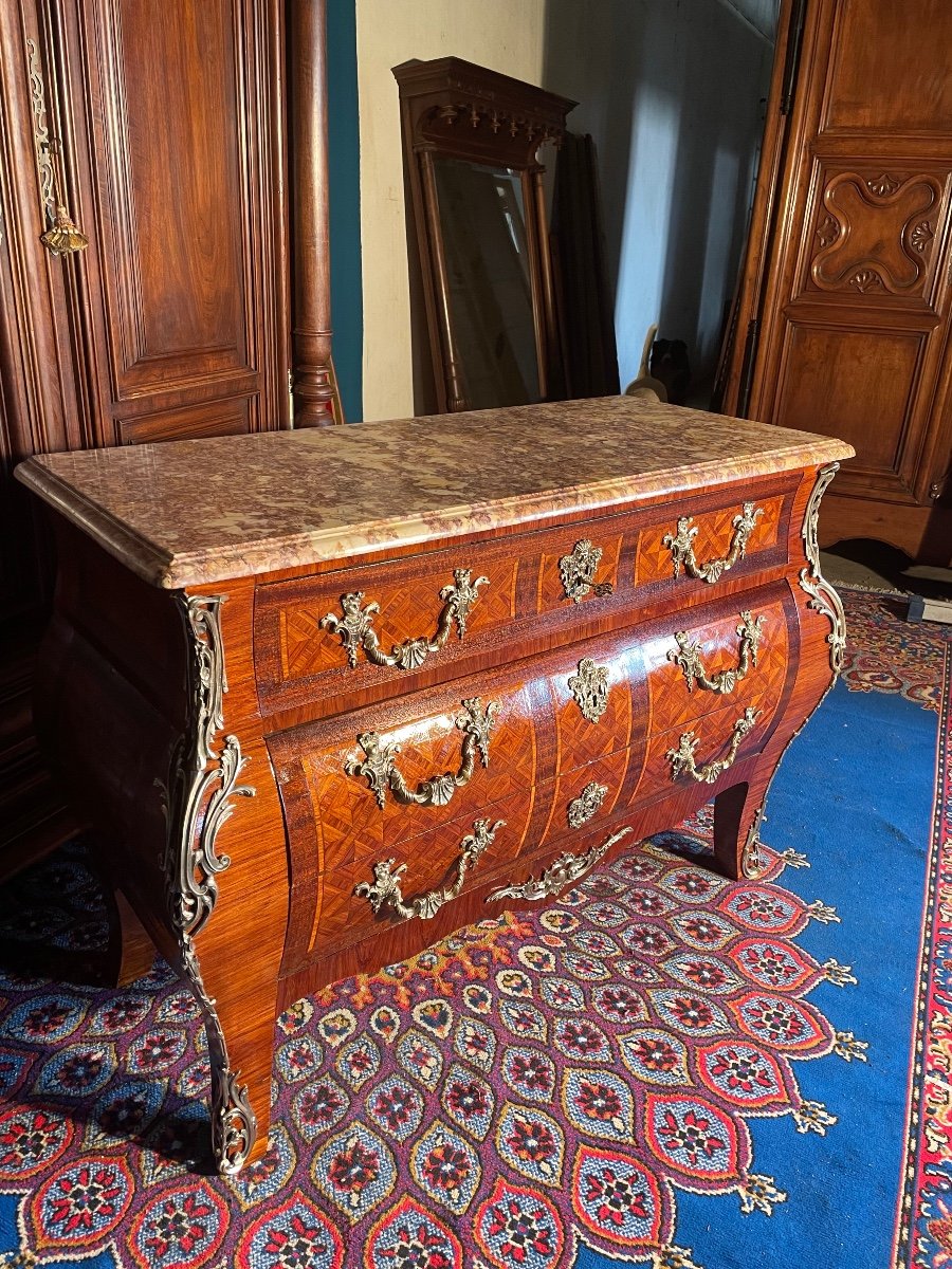 Commode, Regency, In Rosewood Marquetry Curved On All Sides From The 19th Century. -photo-2