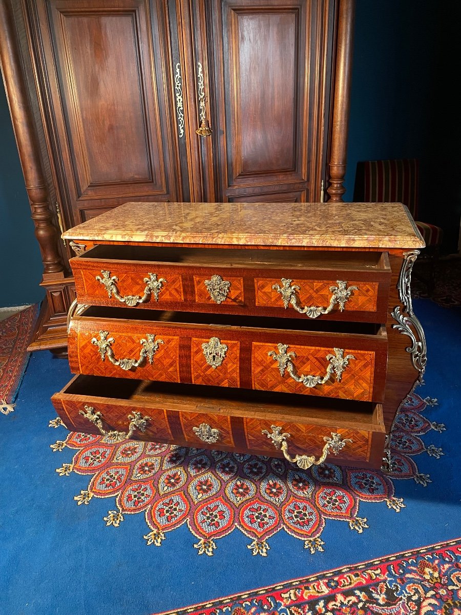 Commode, Regency, In Rosewood Marquetry Curved On All Sides From The 19th Century. -photo-4