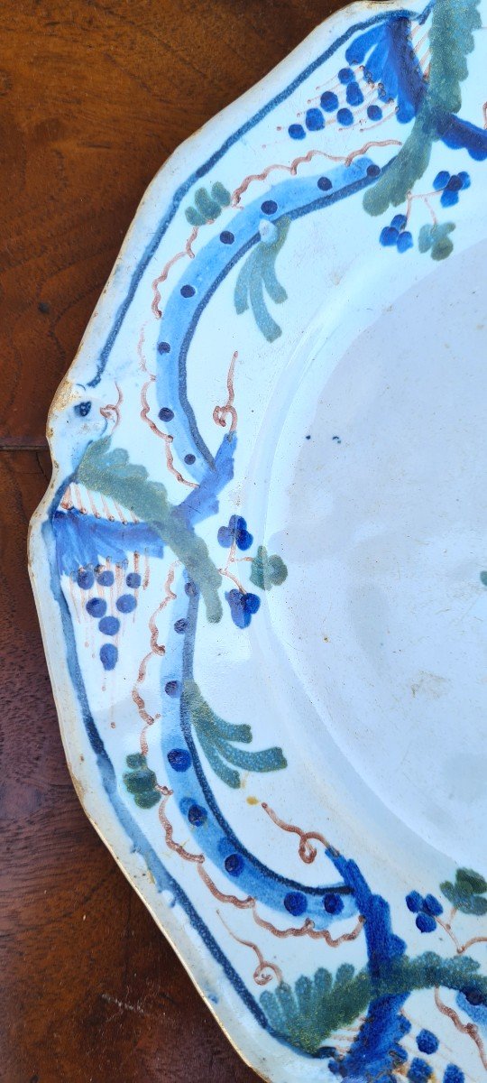 Rouen Earthenware Plate, 18th Century -photo-3