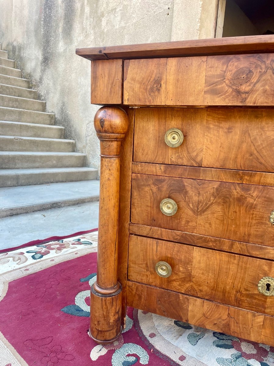 Small Empire Chest Of Drawers In Walnut With Detached Column From The 19th Century -photo-1