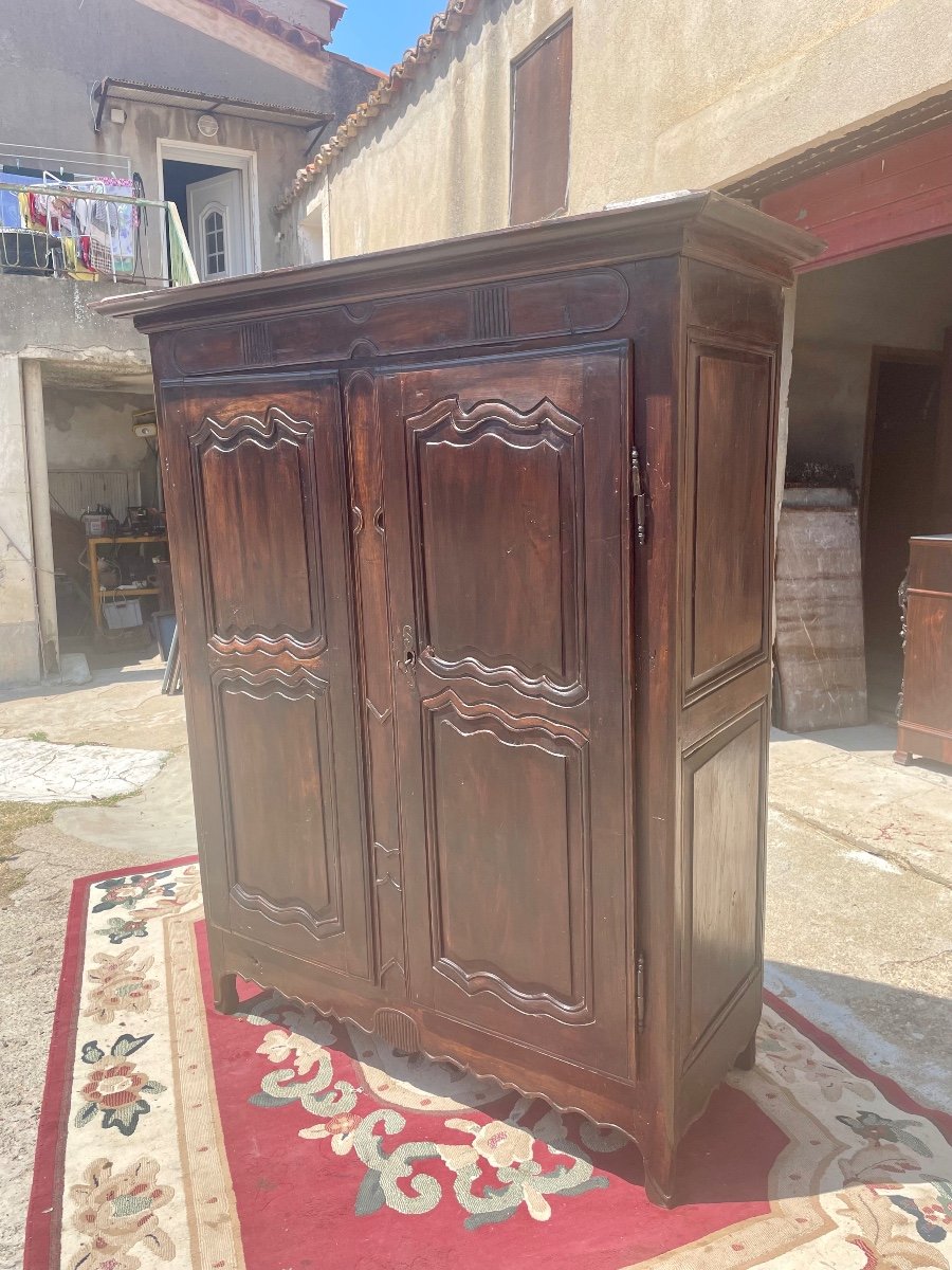 Small Louis XV Wardrobe In Walnut From The 18th Century -photo-3