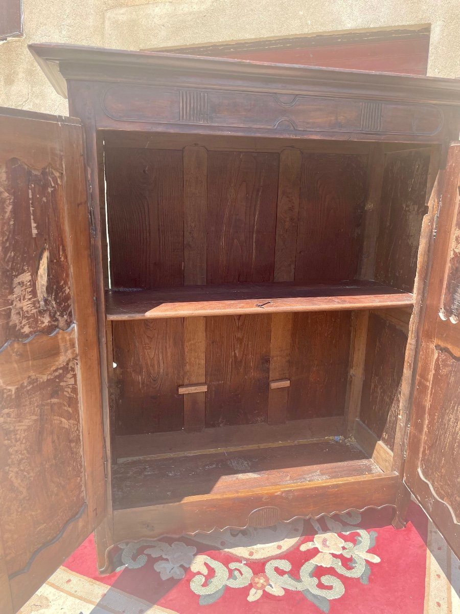 Small Louis XV Wardrobe In Walnut From The 18th Century -photo-1