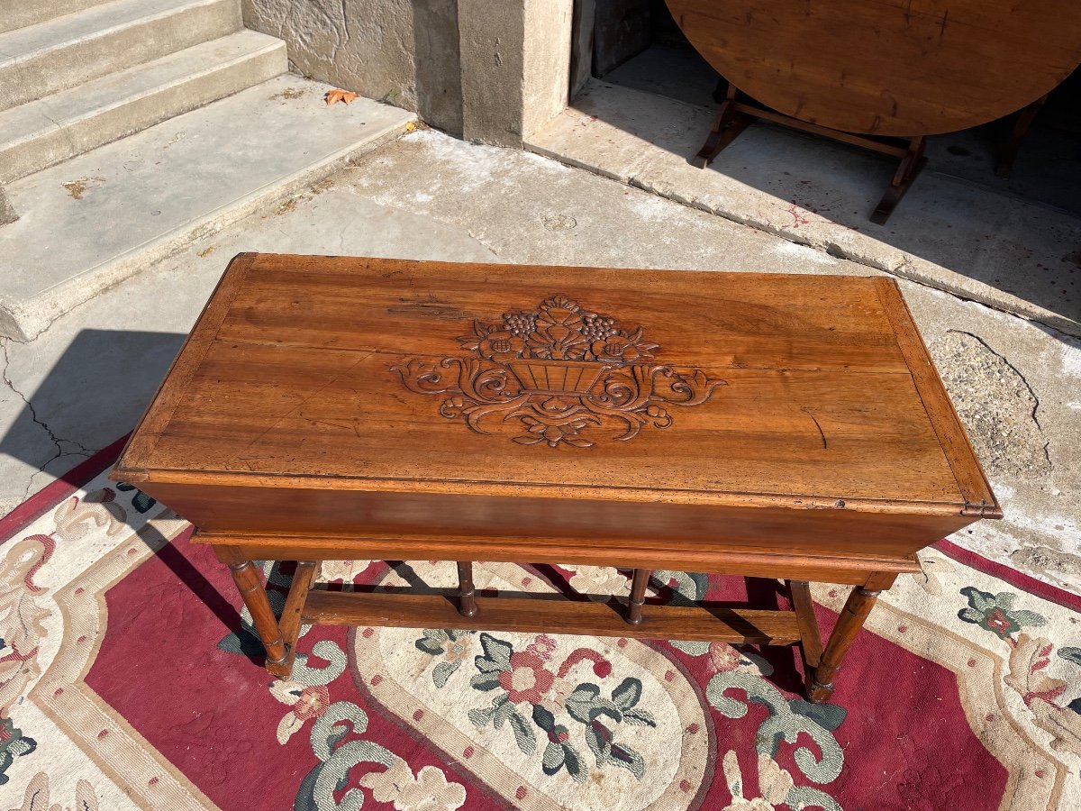 Set, Provencal Walnut Panetière From The 18th Century -photo-3