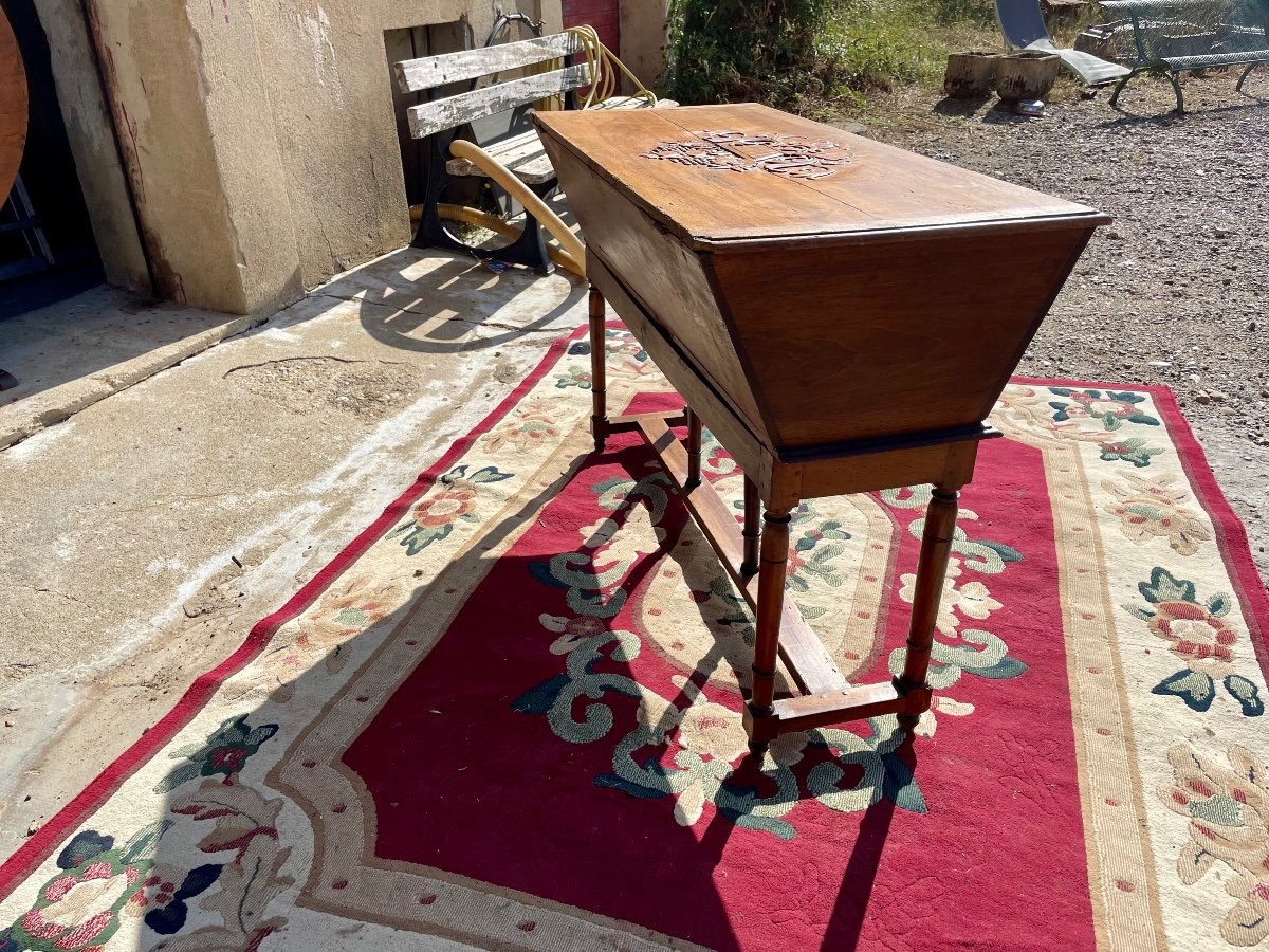 Set, Provencal Walnut Panetière From The 18th Century -photo-6