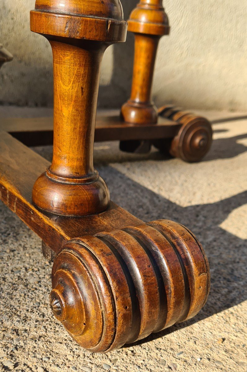 Table De Milieu ,guéridon De Style Renaissance En Noyer ,xixé-photo-2