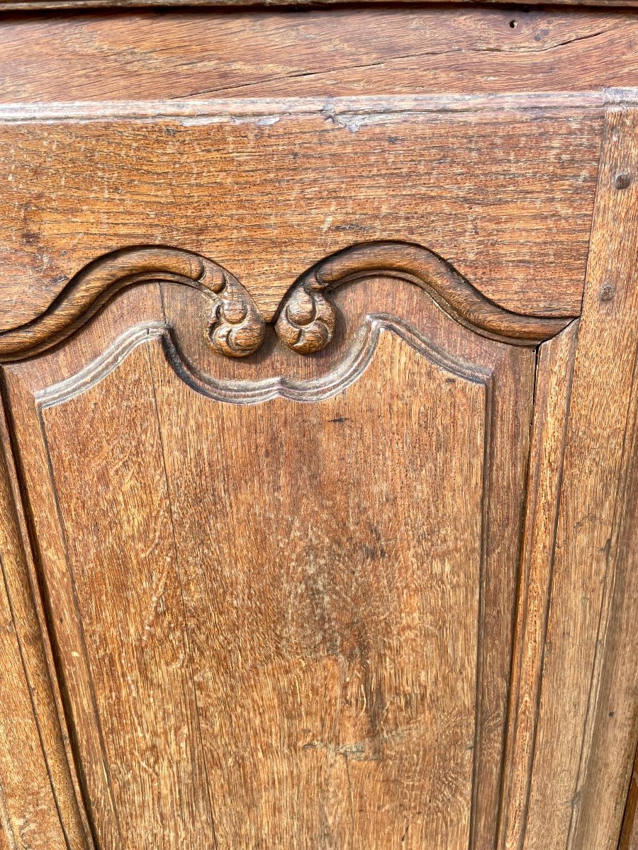 Louis XIV Regency Two-door Sideboard In 18th Century Oak.-photo-2