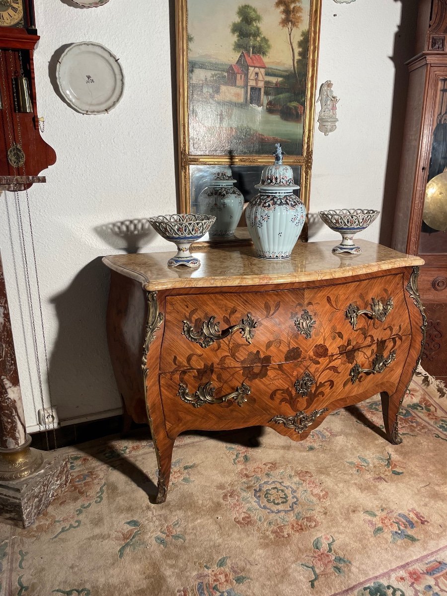 Louis XV Curved Chest Of Drawers With Two Marquetry Drawers, 1900s.-photo-2