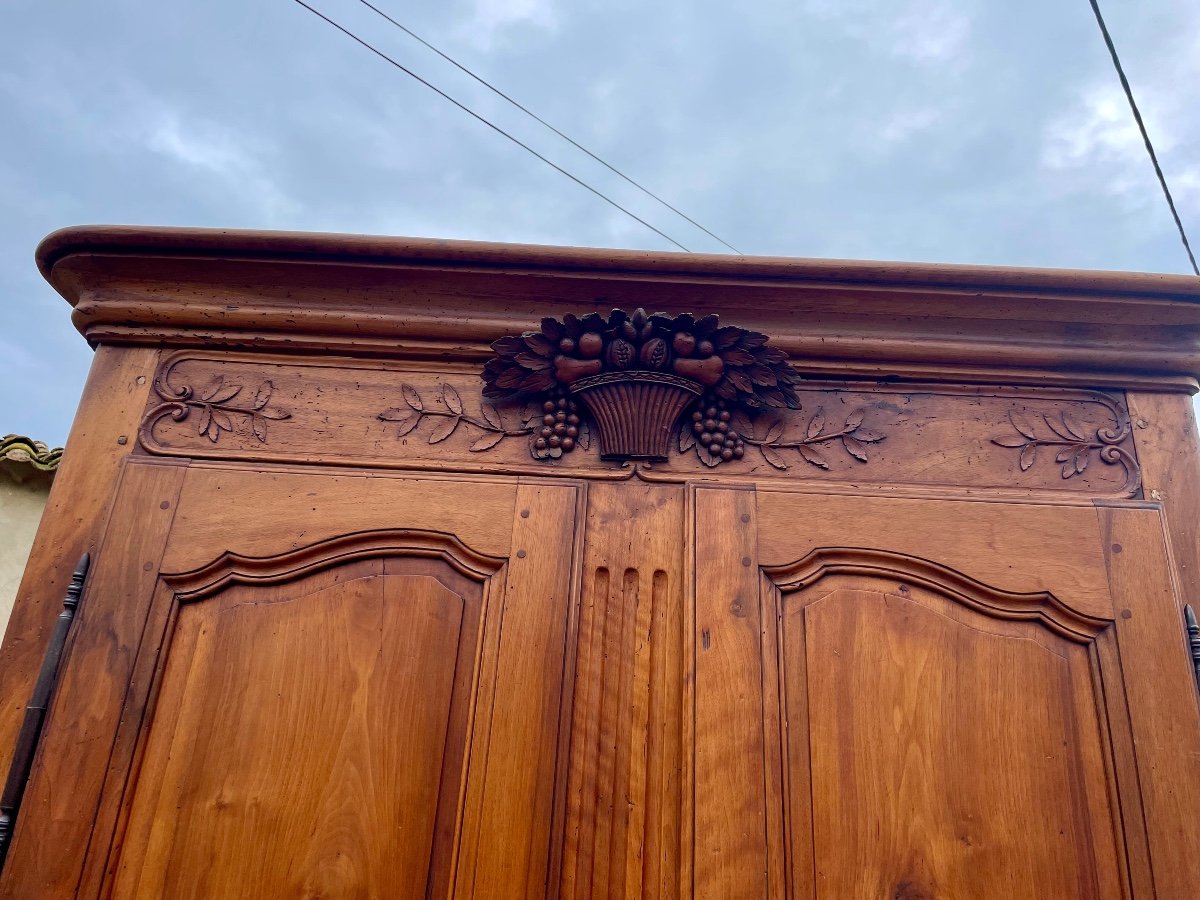 Louis XV Arlesian Provencal Wardrobe In Walnut, 18th Century.-photo-4