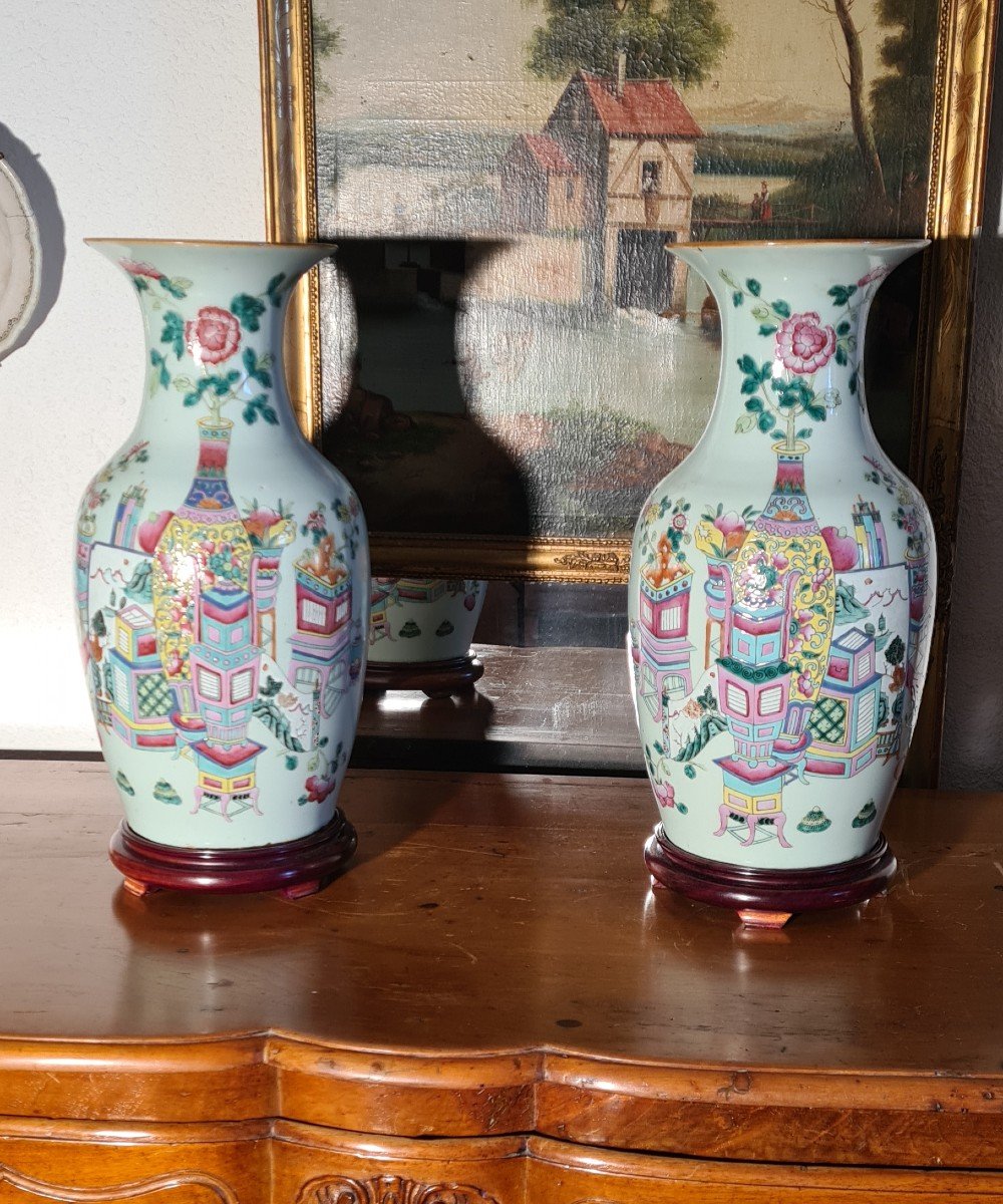 Pair Of Chinese Porcelain Vases, Famille Rose, 19th Century 