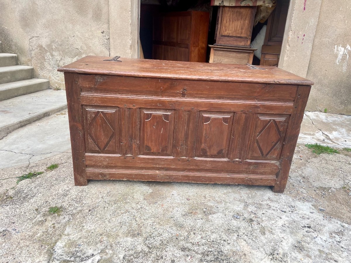 Louis XIII Chest, In Walnut, 17th Century.