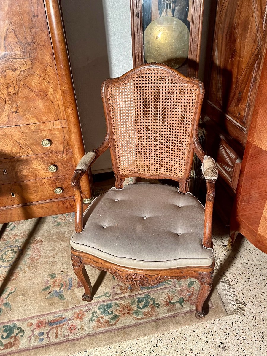 Fauteuil  Régence En Noyer D époque XIXém Siècle. -photo-5