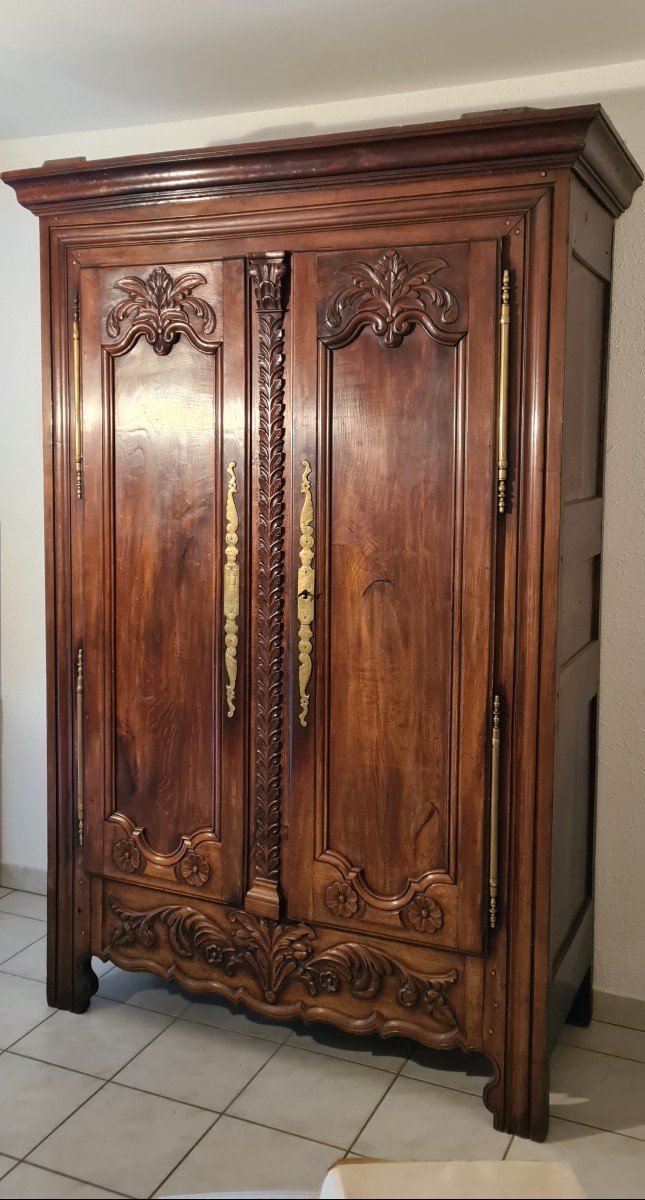 Louis XIV Style Oak Wardrobe From The 19th Century-photo-2