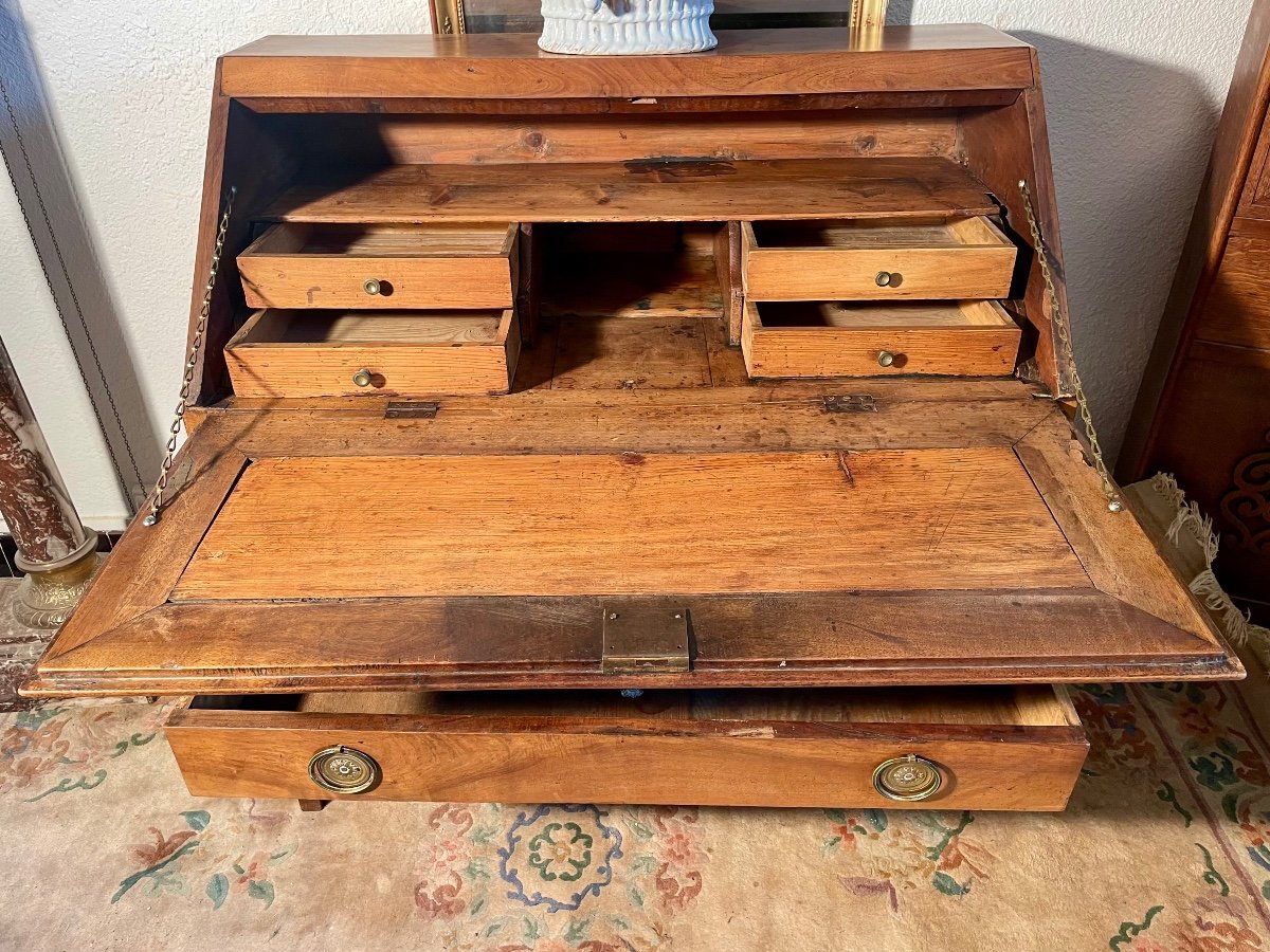 Desk, Sloping, Secretary, Louis XVI In Walnut, 18th Century. -photo-6