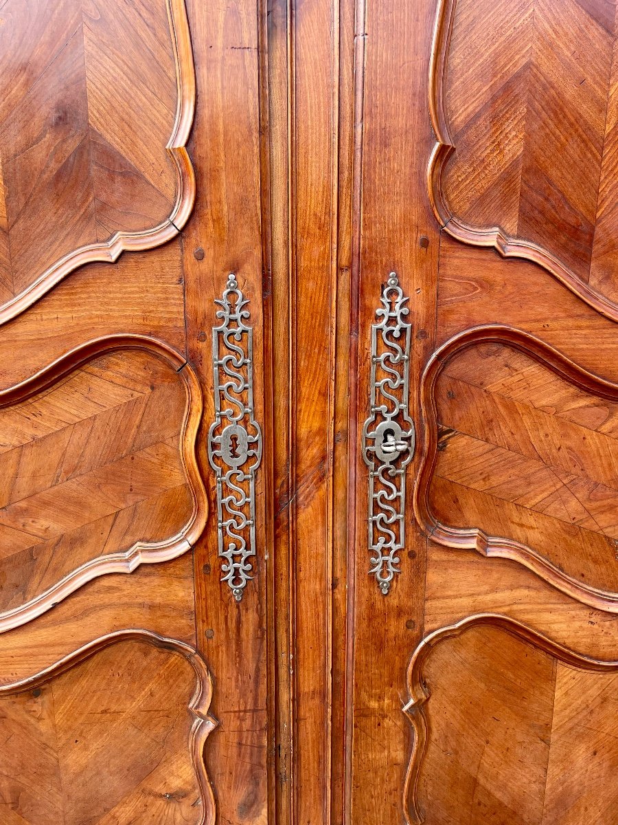 Louis XV Wardrobe In Cherry Wood From The 18th Century. -photo-6