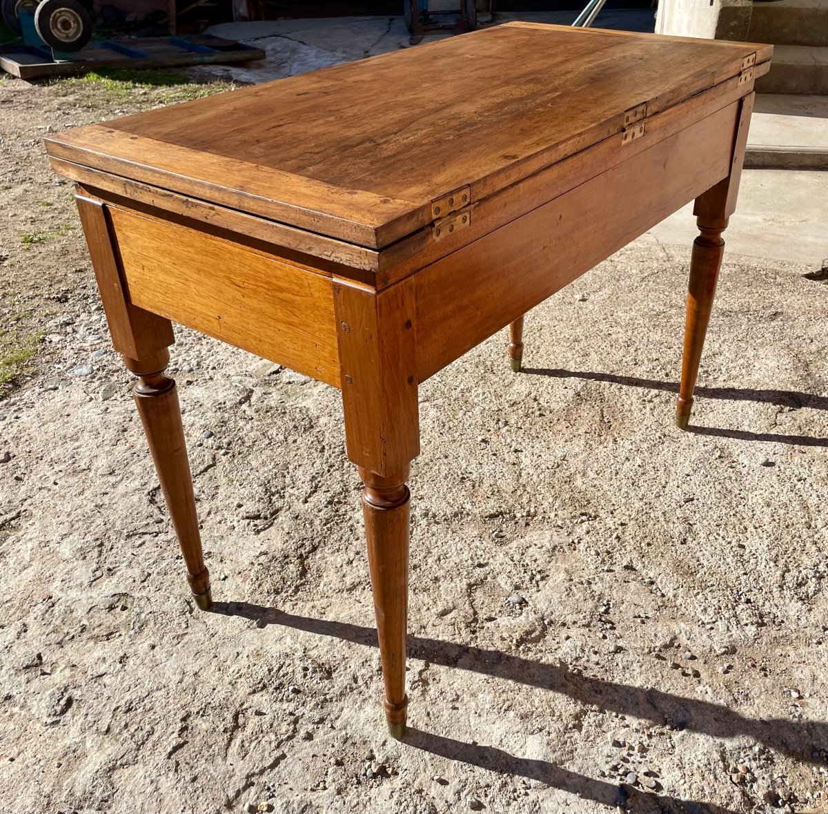 Table A Jeux Louis XVI En Noyer D époque XVIIIem Siècle.-photo-1