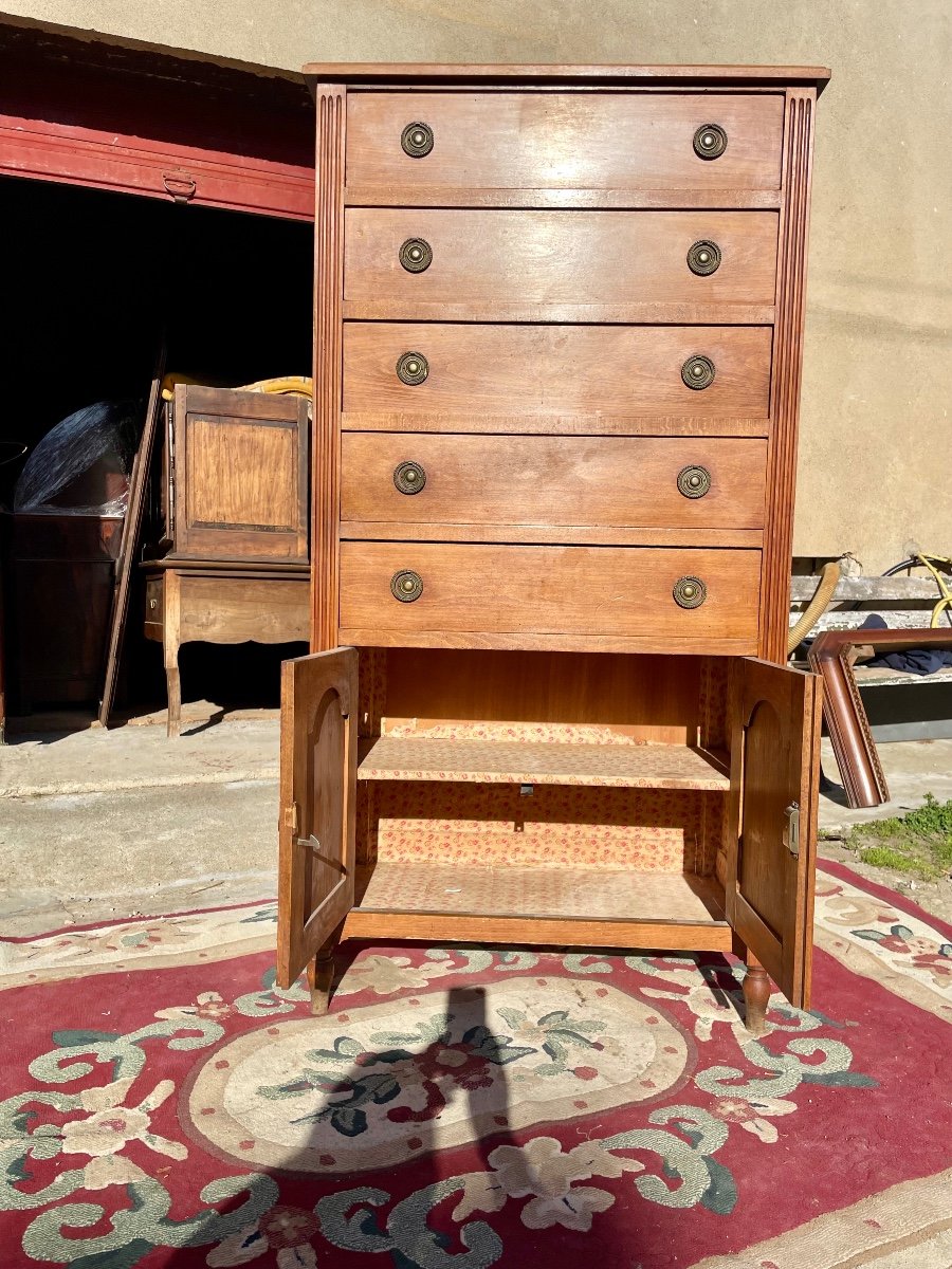 Louis XVI Louis Chest Of Drawers In Walnut From The 1900s.-photo-1