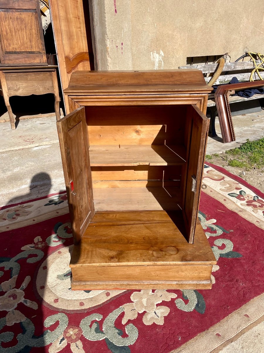 18th Century Directoire Oratory In Walnut.-photo-6