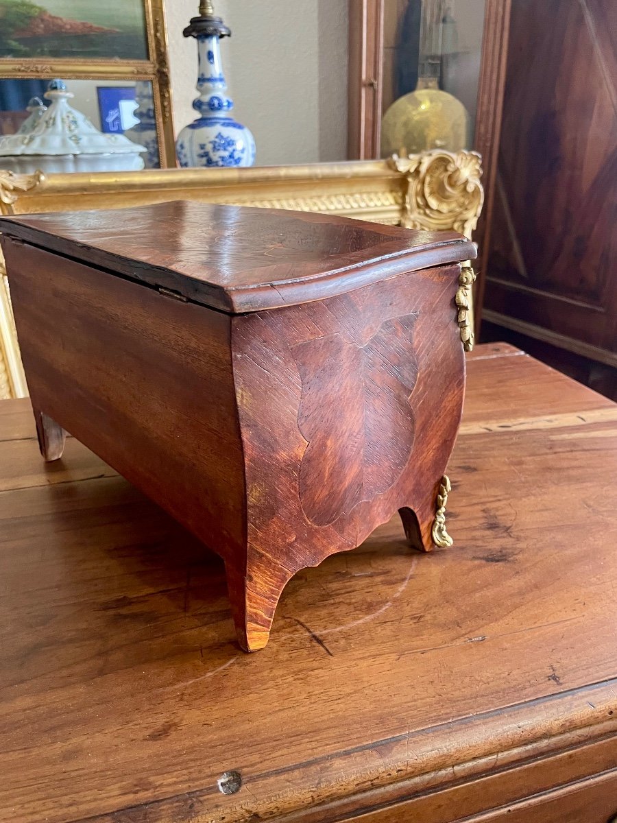 Petite Commode De Maîtrise Galbée,louis XV, En Marqueterie D’époque XIXe Siècle.-photo-5