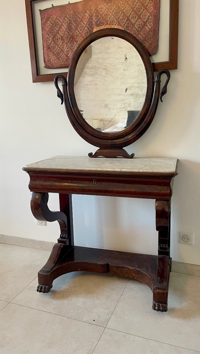 Dressing Table, Empire In Mahogany From The 19th Century.