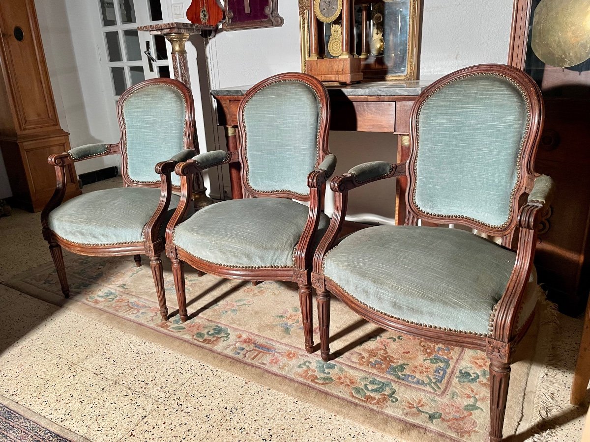 Suite De Trois Fauteuils Louis XVI, D’époque XVIIIém Siècle.-photo-8