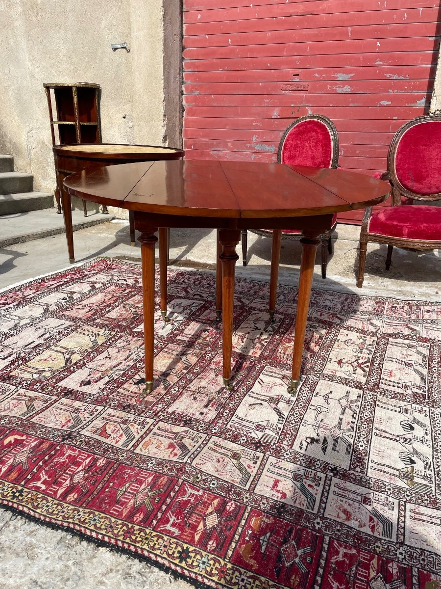 Table De Salle à Manger, Six Pieds En Acajou Louis XVI D époque XIXém Siècle.-photo-5