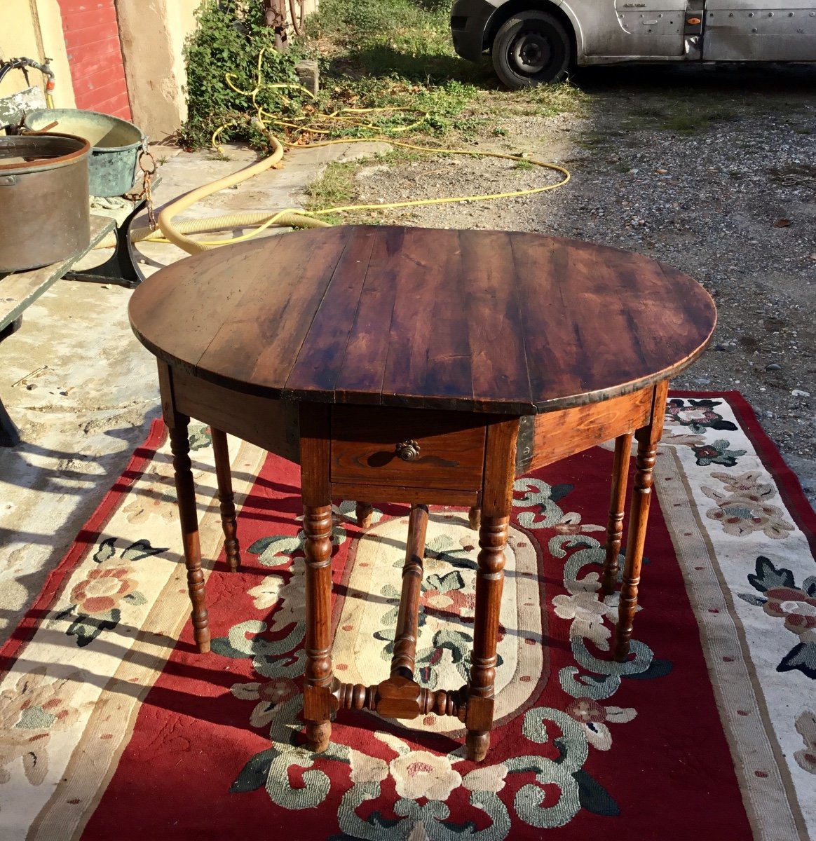 Louis XIII Walnut Wallet Table, 17th Century-photo-4