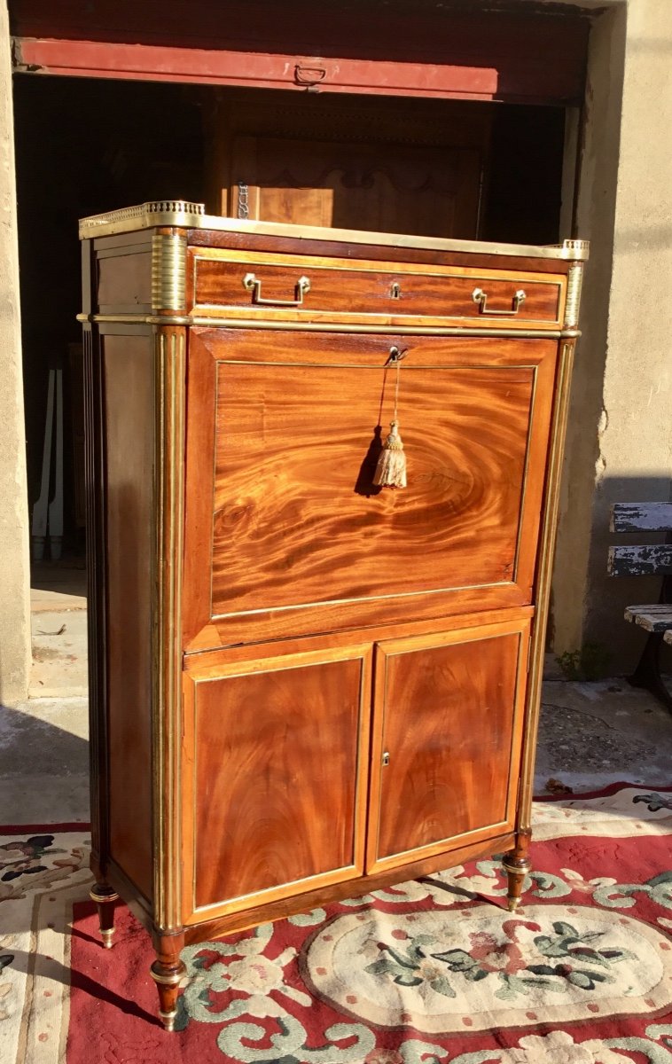 Louis XVI Secretary In Mahogany 18th Time