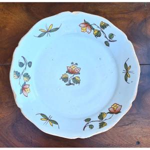 18th Century Moustier Earthenware Plate 