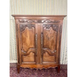 Louis XV Provencal Buffet In Walnut, 18th Century. 