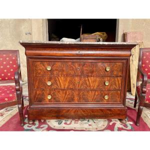 Chest Of Drawers, Restoration In Flamed Mahogany From The 19th Century.