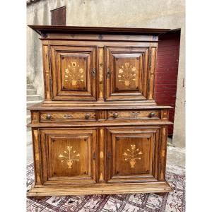 Louis XIII Cabinet Sideboard In Blond Walnut From The 17th Century.