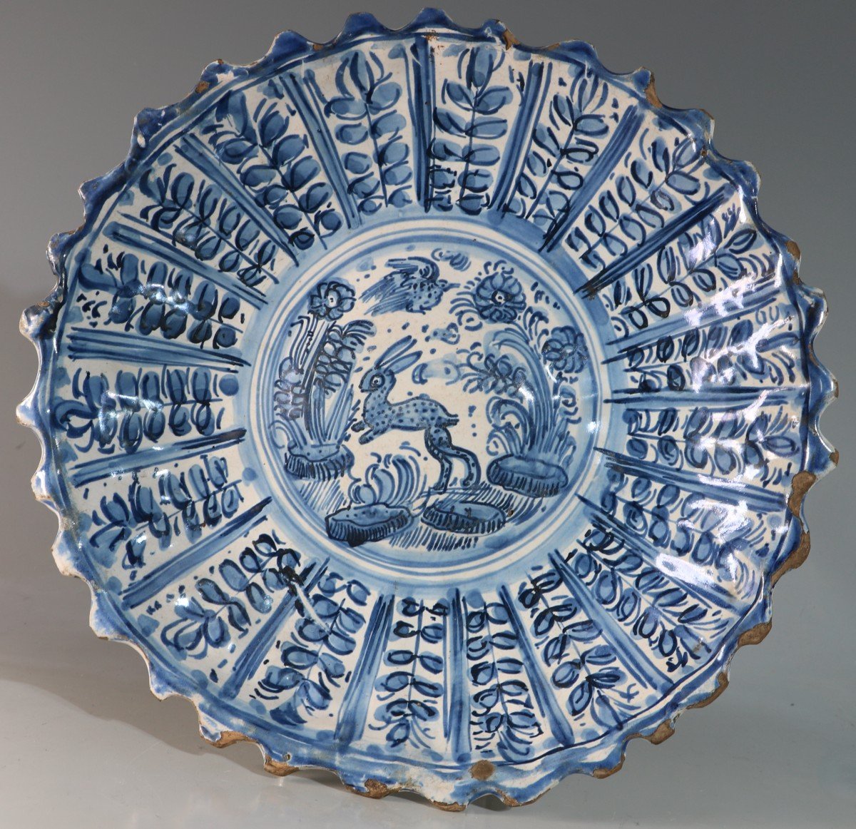 Une Tazza En Majolica d'Italie Du Nord Du XVIIe Siècle-photo-2