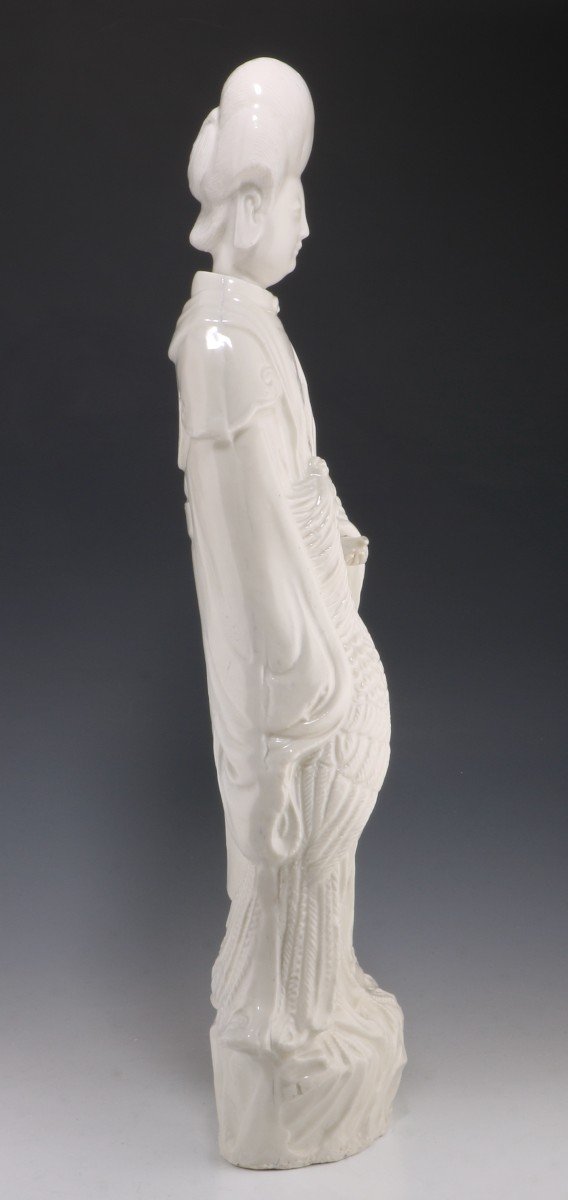  Statuette En Blanc De Chine Représentant Une Dame Et Un Phénix Kangxi, XVIIe Siècle-photo-1