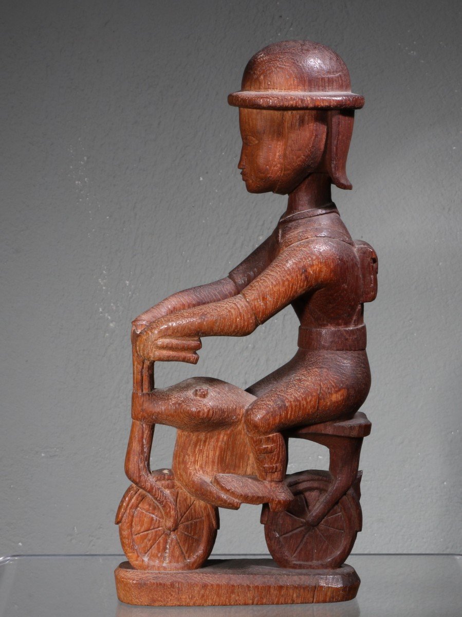 20th Century Colonial Kamba Figurine-photo-4