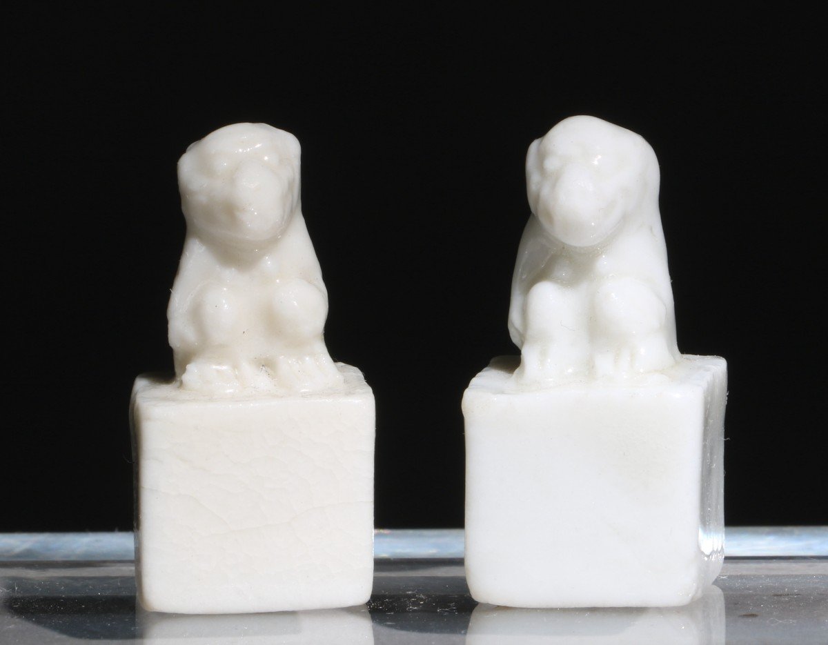 A Rare Pair Of Kangxi Blanc De Chine Seals C17/18th-photo-2