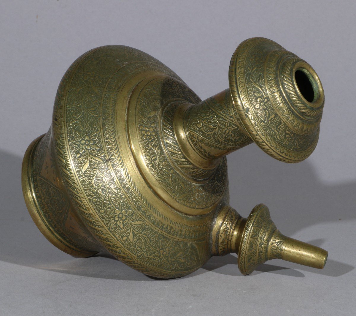  Kendi Java In Engraved Brass, 19th/20th Century-photo-2