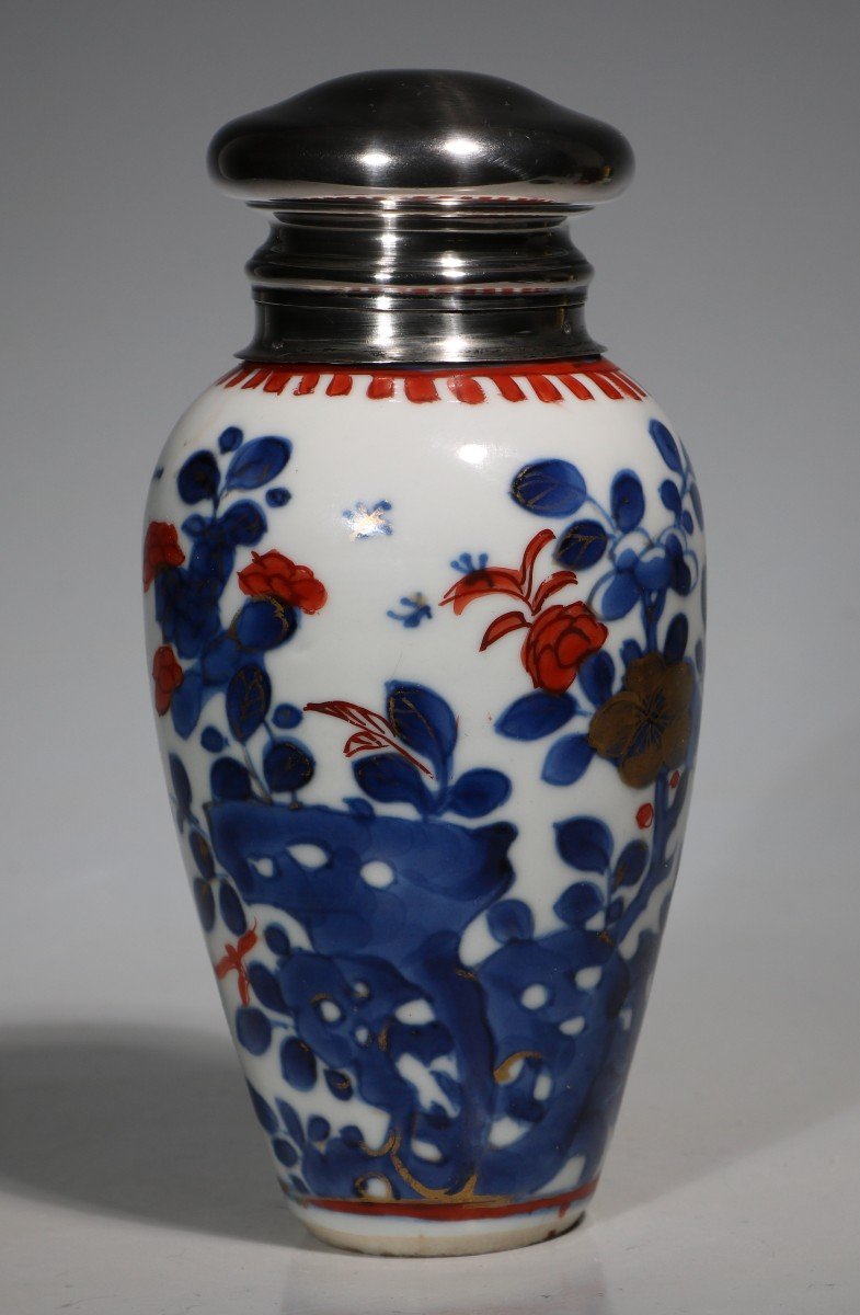 Chinese Imari Silver Mounted Vase, Kangxi 18th Century