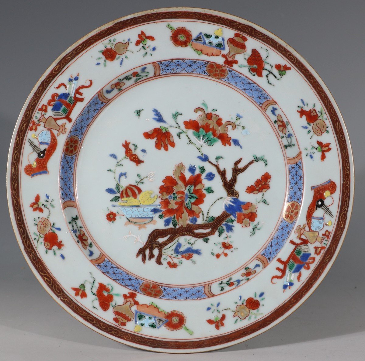 A Pair Of Qianlong Famille Rose Plates C1730/40-photo-2