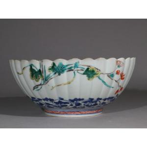 A Japanese Chrysanthemum Moulded Arita Bowl E18thc