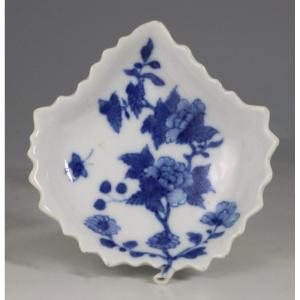 18th Century Blue And White Chinese Pickle Leaf