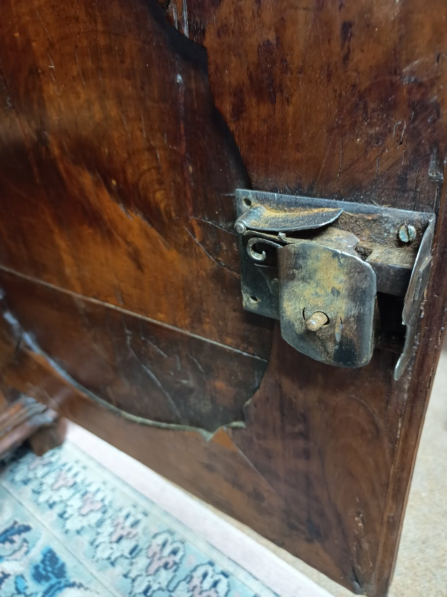 Small Louis XIV Cherrywood Sideboard From The 18th Century-photo-4