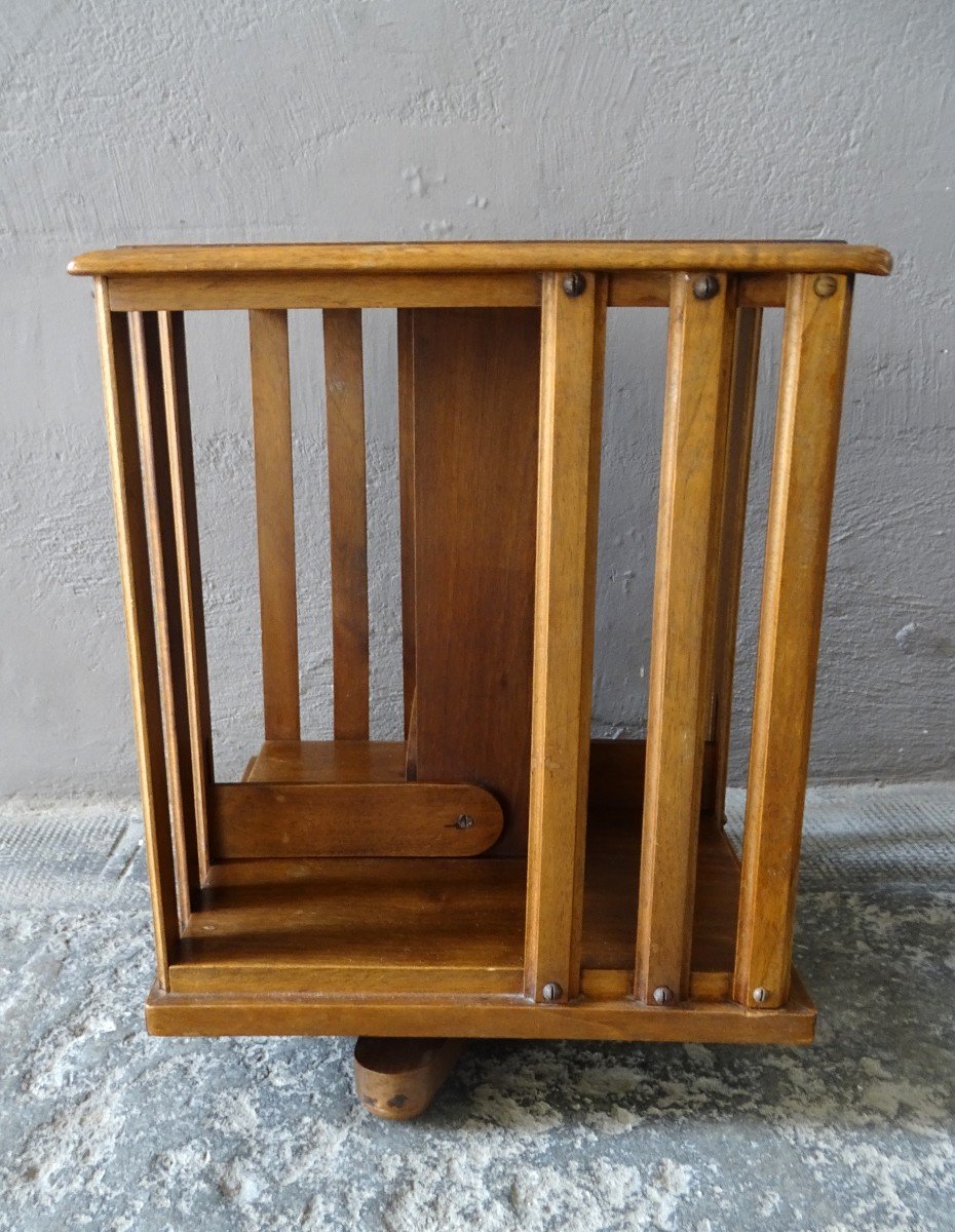 Small Rotating Bookcase In Walnut Late 19th