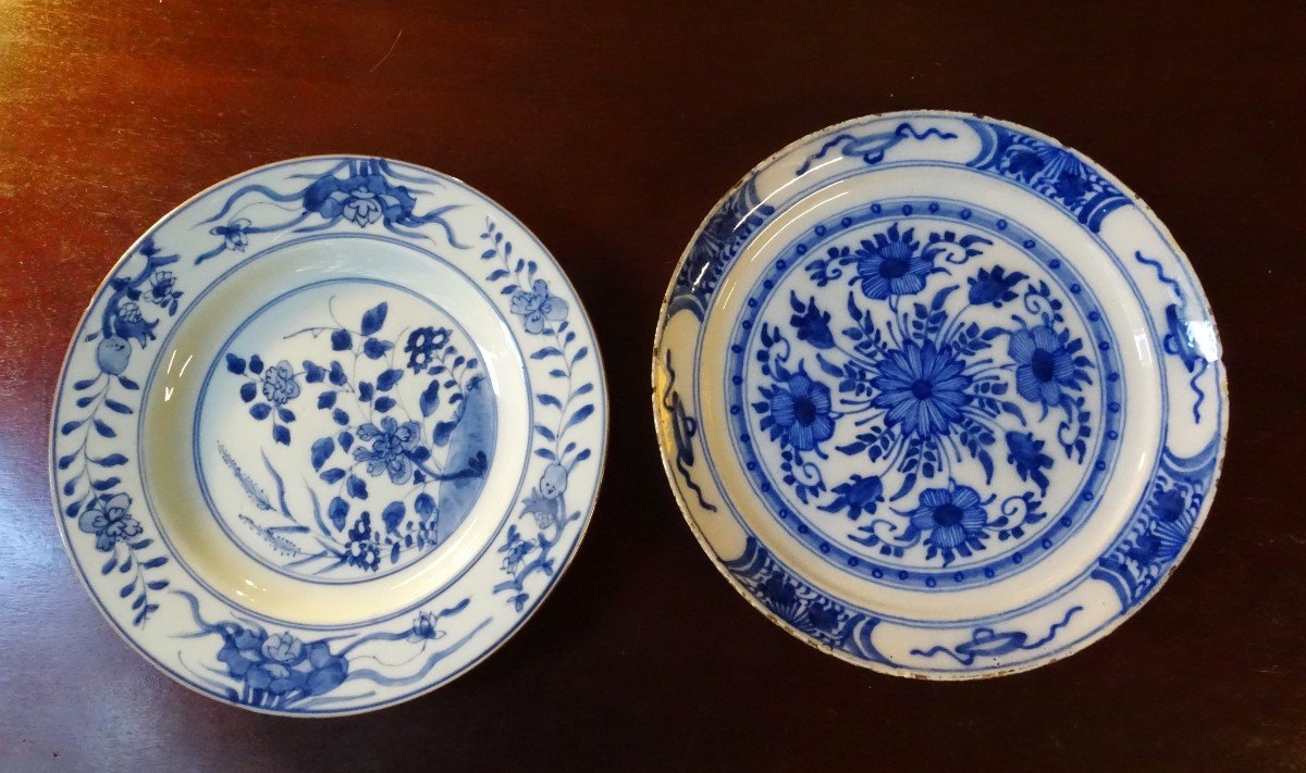 Ensemble de 2 Assiettes Chine Et Delft 18ème