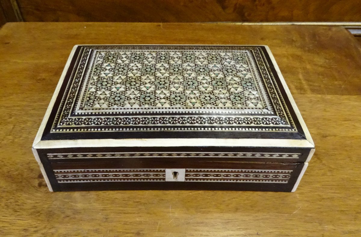 Syrian Marquetry Box 20th