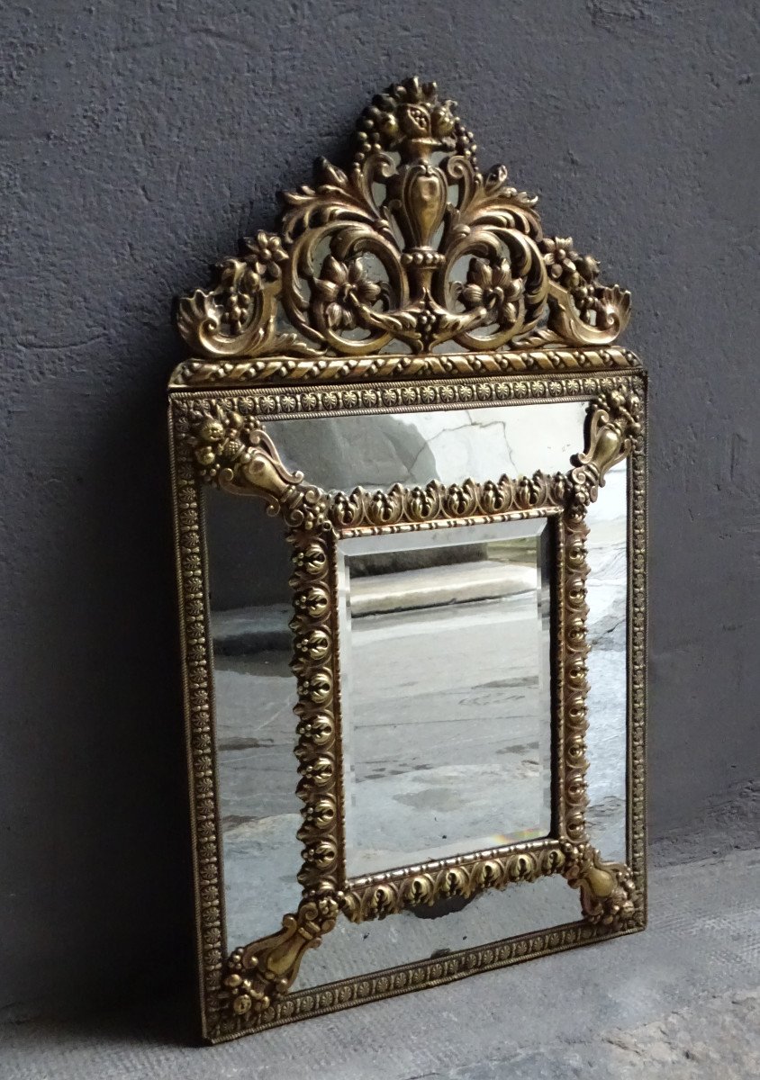 Miroir Napoléon III En Laiton Repoussé