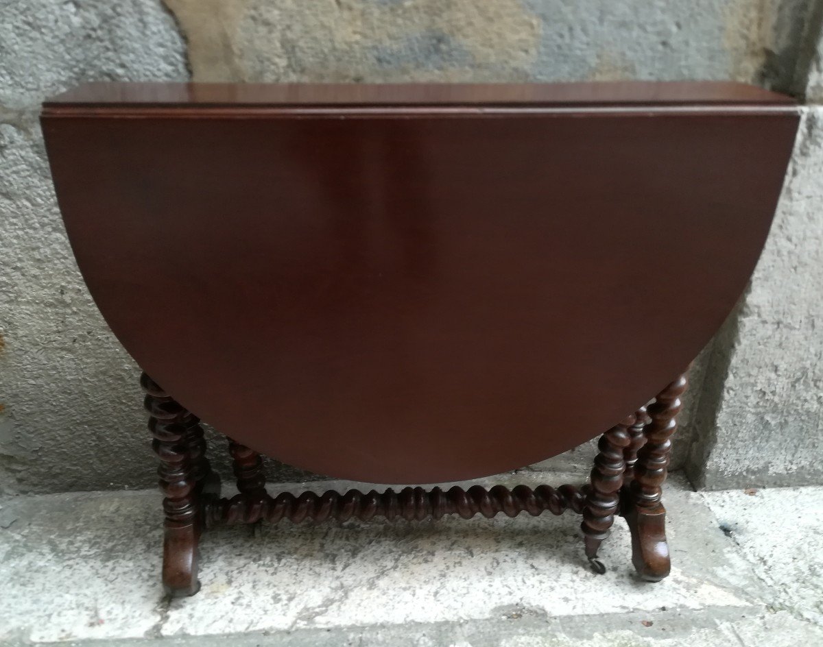 Mahogany Gateleg Table 19th